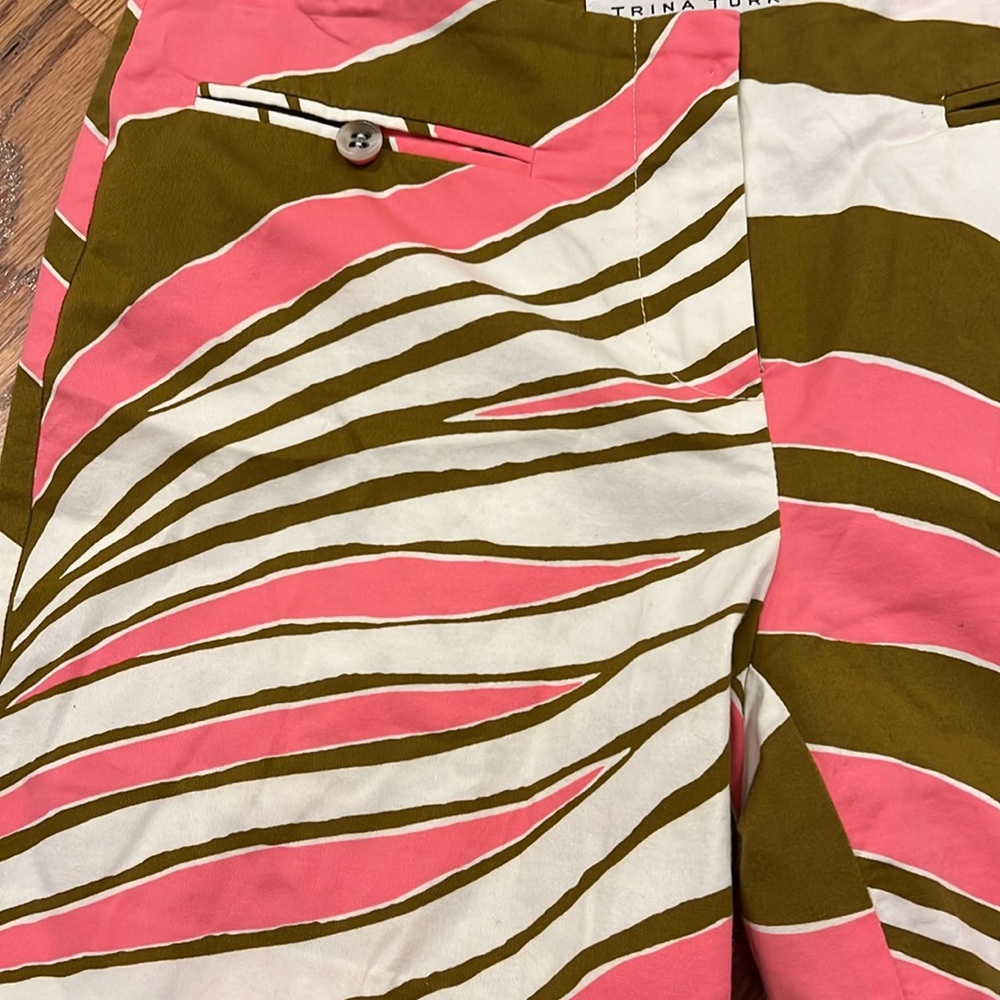 Trina Turk multicolor dress shorts - Picture 2 of 9